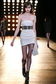 Saint Laurent sigue fiel a su estilo