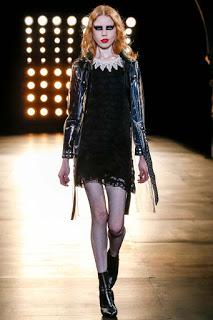 Saint Laurent sigue fiel a su estilo