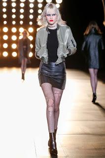 Saint Laurent sigue fiel a su estilo