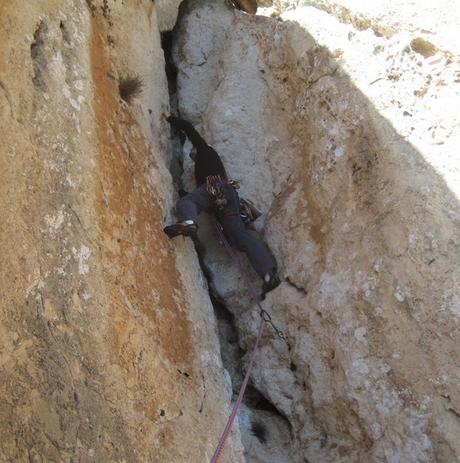 Escalada en el Peñon de Ifach: Diedro UBSA 250mt 6a max