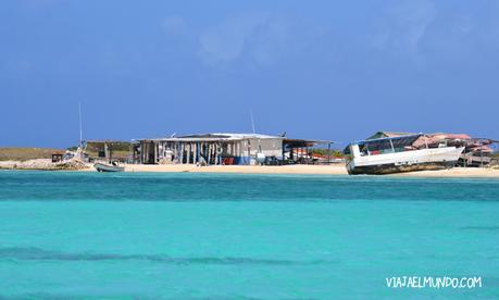 Carenero es un juego de azules 