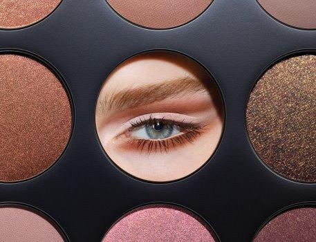 MAC EYES ON MAC, COLECCIÓN DE PALETAS DE SOMBRAS PARA ESTA PRIMAVERA 2015.