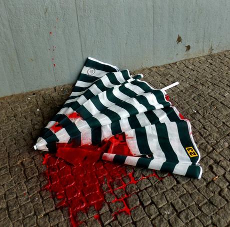 Objeticidio-sombrilla-noticias-totenart