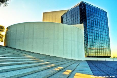 J.F.K. Presidential Library & Museum – I. Pei BOS-005-J.F.K. Presidential Library & Museum-2