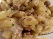 Gnocchetti Sardi patatas, carne provola sardi patate,