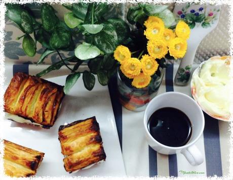 Persianas de hojaldre rellenas de crema de mantequilla Persianas de hojaldre rellenas de crema de mantequilla