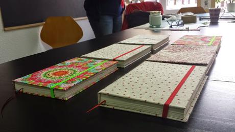 Primer taller de encuadernación básica.