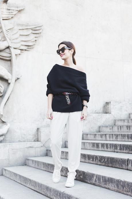 Off_The_Shoulders_Sweater-Outfit-Street_Style-PFW-Paris_Fashion_Week-19