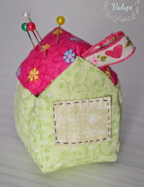 Casita Alfiletero - RUMS #11/15