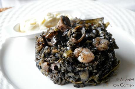 Arroz Negro de Chipirones y Alcachofas