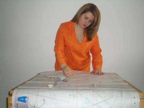 Blusa con escote en pico Blusa con escote en pico