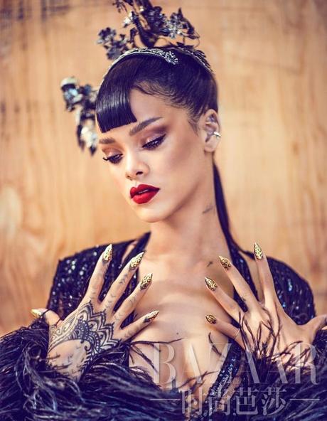 Una Rihanna de ensueño posa para Bazaar