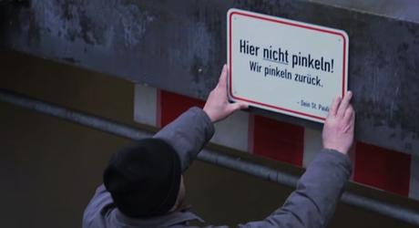 Una solución creativa para acabar con el pis en las calles de Hamburgo