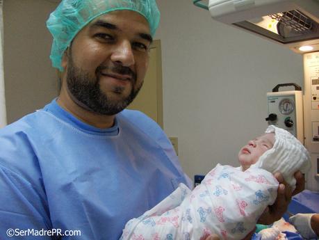 Sobre la mesa proyecto que permite licencia de paternidad