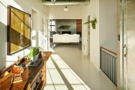 De Edificio Industrial a Vivienda de Lujo