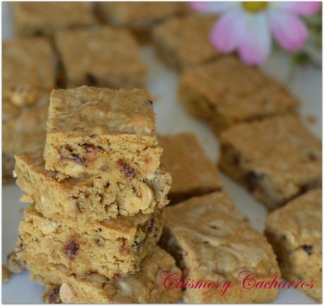 Blondies de avellanas