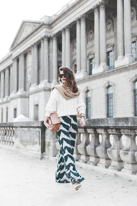 Palazzo_Trousers-Maje_Knitwear-Scarf-Proenza_Schouler-Outfit-Street_Style-4