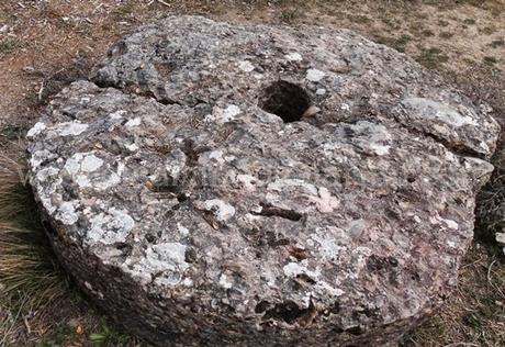 Senderismo de los sentidos en Albarracín, la cascada de Calomarde Senderismo de los sentidos en Albarracín, la cascada de Calomarde