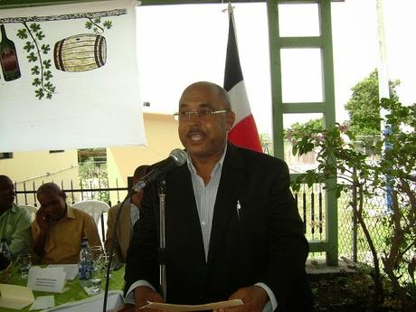 INUVA convoca a productores a pago vinos y mermeladas.