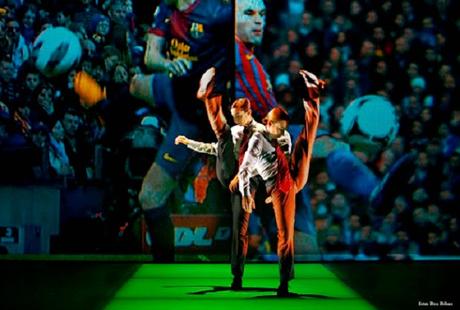 Gelabert Azzopardi con el FC Barcelona. Fusion de fútbol y danza.