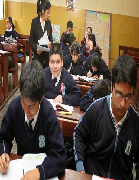 Para todos los colegios de Secundaria: OLLANTA HUMALA PROPONE JORNADA COMPLETA…
