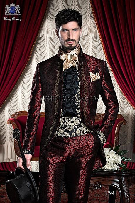 ¡El alba de una nueva era: e-commerce Ottavio Nuccio Gala! Traje de novio Levita tejido brocado rojo-negro con bordado dorado en cuello, espalda y bolsillos, modelo 1299 Ottavio Nuccio Gala colección Barroco 2015.