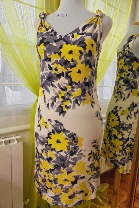 VESTIDO DE PUNTO DE SEDA                 AMARILLO + GRIS