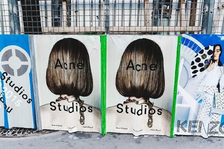 PFW-Paris_Fashion_Week-Benetton-Camel_Coat-Sweater_Scarf-Jeans-Ralph_Lauren_Bag-Street_Style-Outfit-69