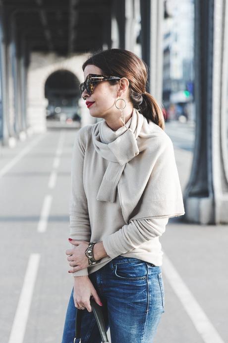 PFW-Paris_Fashion_Week-Benetton-Camel_Coat-Sweater_Scarf-Jeans-Ralph_Lauren_Bag-Street_Style-Outfit-29