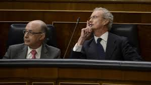 ¡A callar, señor Morenés!