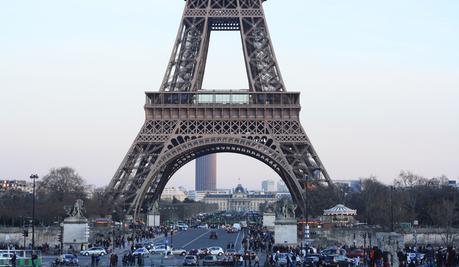 torre_eiffel_funfairmood