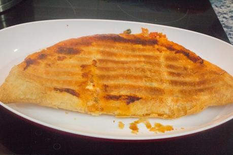 empanada de atún y mejillones en escabeche empanada de atún y mejillones en escabeche