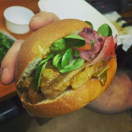 Gastronomía clandestina y en movimiento. Le Nomade, restaurante pop up en Madrid