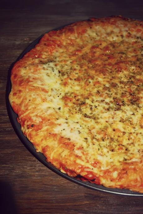 PIZZA CUATRO QUESOS CON MOZZARELA