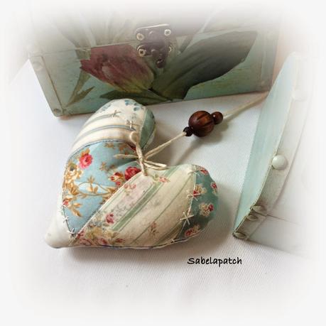 Corazón y cajas con decoupage