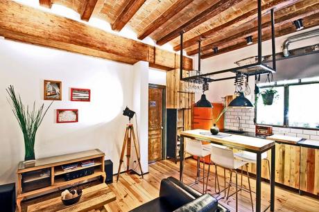 Apartamento en Barcelona diseñado con objetos reciclados.