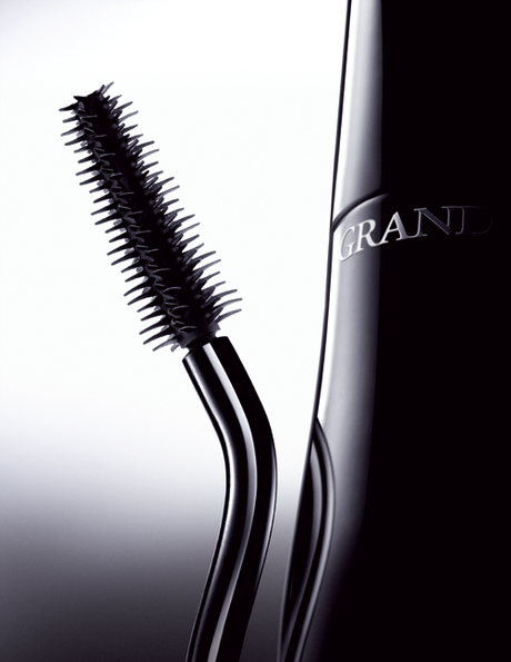 Grandiôse de Lancôme Transforma la Mirada con un Solo Gesto y de Forma Simplificada