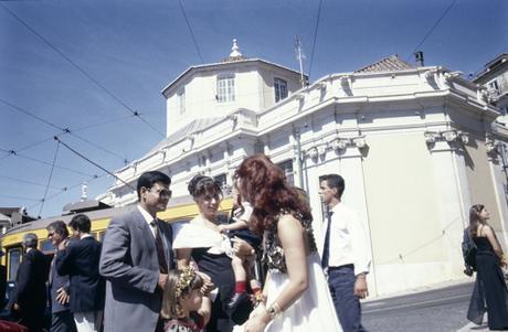 Después de lo sagrado, antes de lo profano