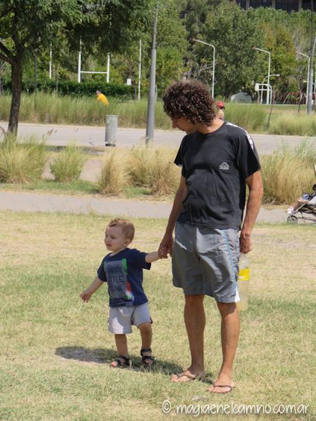 “Sin viento no hay paraíso” (Una mañana con barriletes en Buenos Aires) IMG_0121