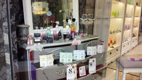 LUGARES CON ENCANTO | POTIADICTAS ¿COSMÉTICA COREANA EN BILBAO?