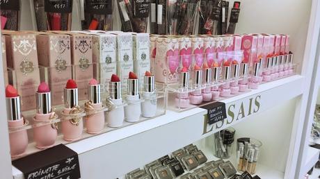 LUGARES CON ENCANTO | POTIADICTAS ¿COSMÉTICA COREANA EN BILBAO?