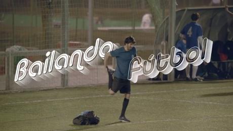 Si sabes jugar al fútbol, sabes bailar: nueva campaña de Revista Líbero