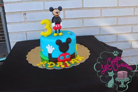 TARTA FONDANT MICKEY PARA ADRIAN