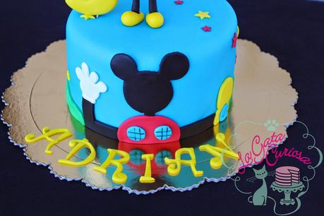 TARTA FONDANT MICKEY PARA ADRIAN