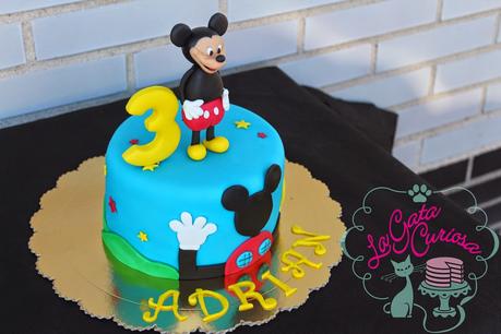 TARTA FONDANT MICKEY PARA ADRIAN