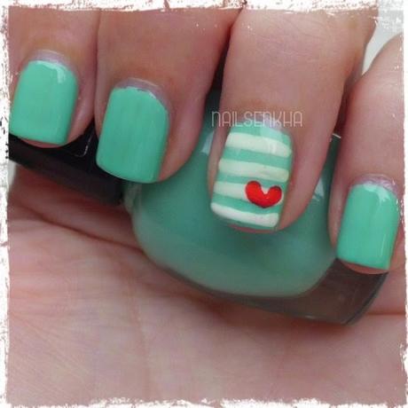 Nail Art Marinero en verde con corazon