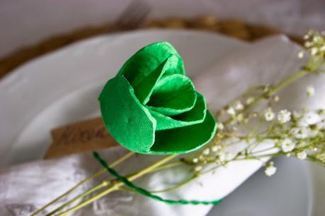 DiariodecoSpring: Diy flores con hueveras de cartón15