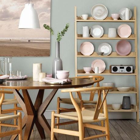 MODA PARA EL HOGAR: SILLAS WHISBONE