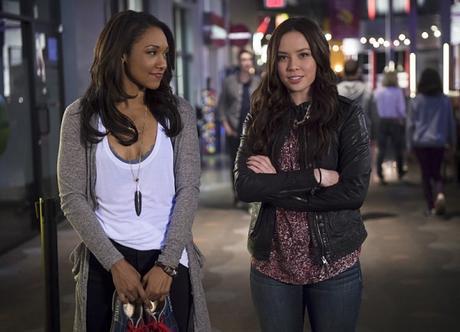 qlop 600x434 Preview de Fuera de Tiempo, el próximo episodio de The Flash