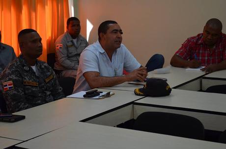 Comunitarios y Consorcio dialogan sobre contaminación Villa Central.